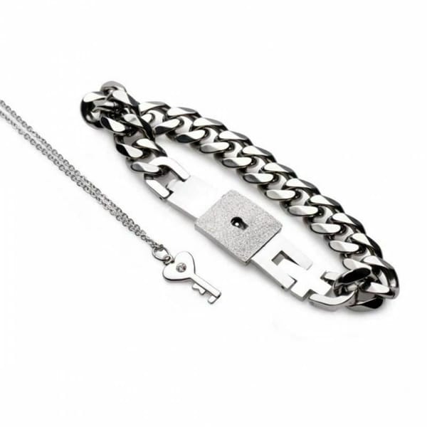 House of Dasein Locking Bracelet With Key Necklace House of Dasein