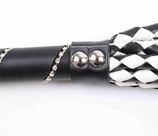 House of Dasein Woven BDSM Flogger Black 88cm House of Dasein