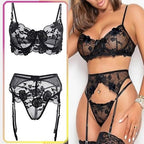 Floral Lace Lingerie Set With Back Detail S LOVVA