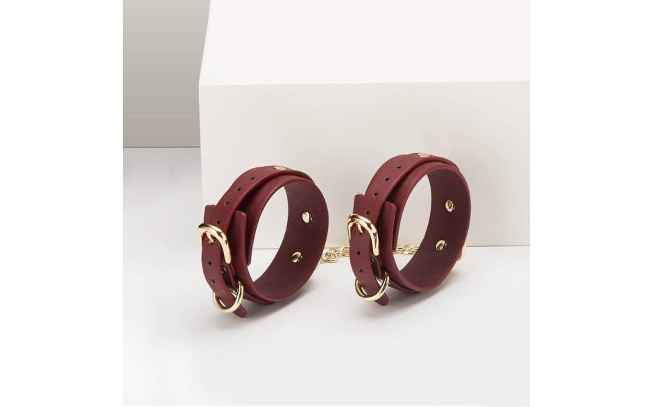 Daytona Deluxe Bondage Play Kit 8 Piece Burgundy Gold Daytona