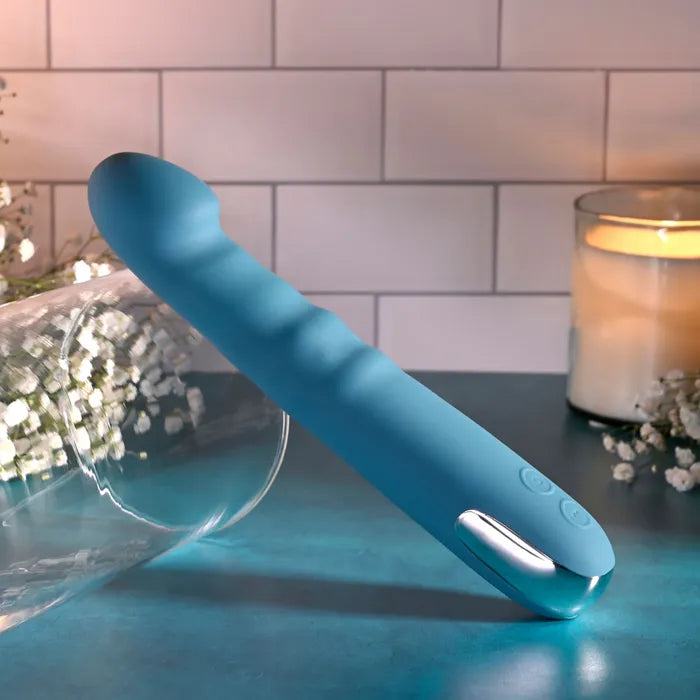 Evolved QUEEN OF ALL TRADES USB Rechargeable Thrusting & Rotating Vibrator 22.6cm Evolved