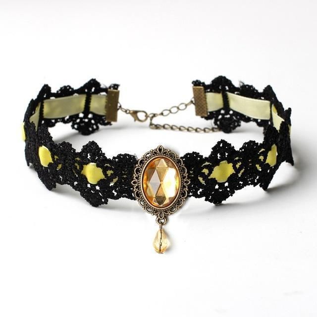 Veile Studios Gothic Lace Choker - Yellow