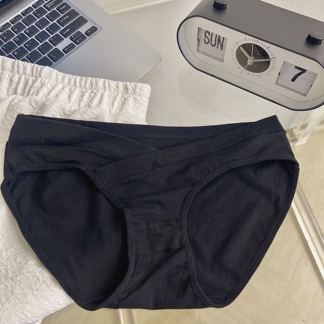 Pet Simei Cotton Women Briefs Low Waist Sexy plain black Free size 40.00 kg-62.50 kg