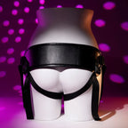 Evolved GIVING VIBES - Black 14.6 cm USB Rechargeable Vibrating Strap-On with Remote Evolved