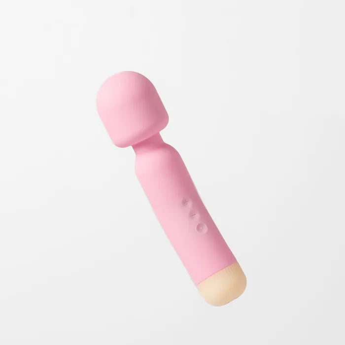 Girls Get Off Wanda USB Rechargeable Massage Wand