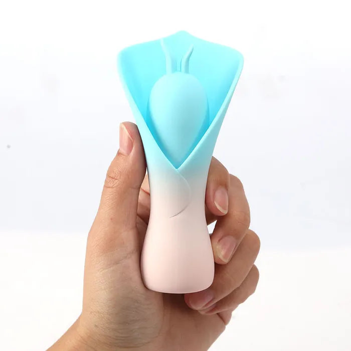 Maia MINA USB Rechargeable Fluttering Flower Stimulator