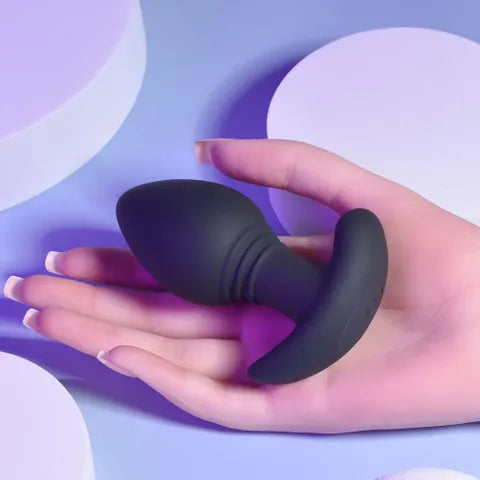 Playboy Pleasure PLUG & PLAY USB Rechargeable Vibrating Butt Plug With Wireless Remote Black 10.3cm Playboy Pleasure