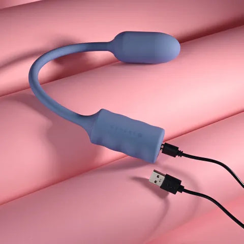 Gender X EGG-STREME USB Rechargeable Bullet Wand Purple Gender X