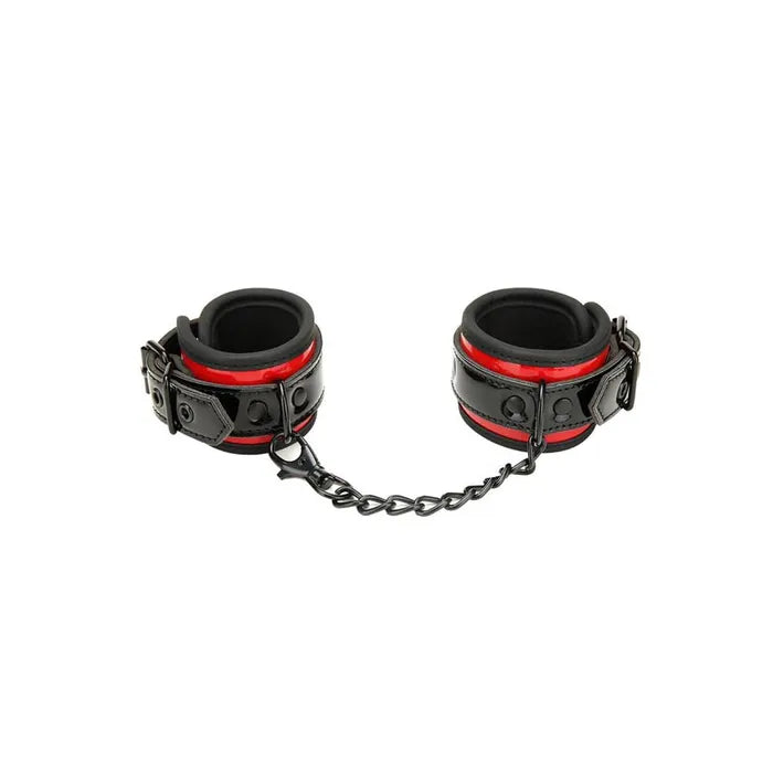 WhipSmart Heartbreaker Deluxe Buckle Love Cuffs Restraints Black / Red WhipSmart