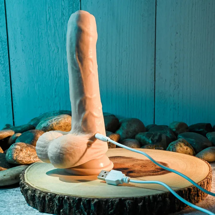 Evolved PEEK A BOO VIBRATING DILDO LIGHT USB Rechargeable Vibrating Uncut Dong 20.3cm Flesh Evolved