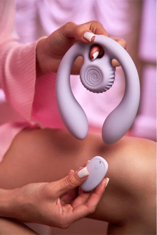 SVibe Snail GIZI Duo Couples Stimulator SVibe